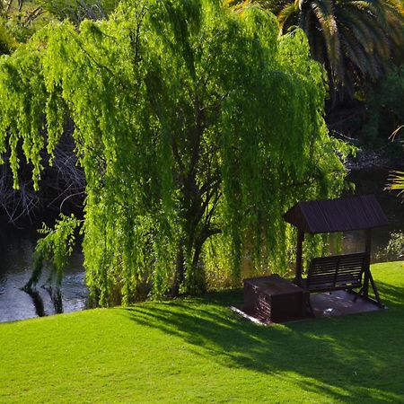 Riverside Guest Lodge Oudtshoorn Εξωτερικό φωτογραφία