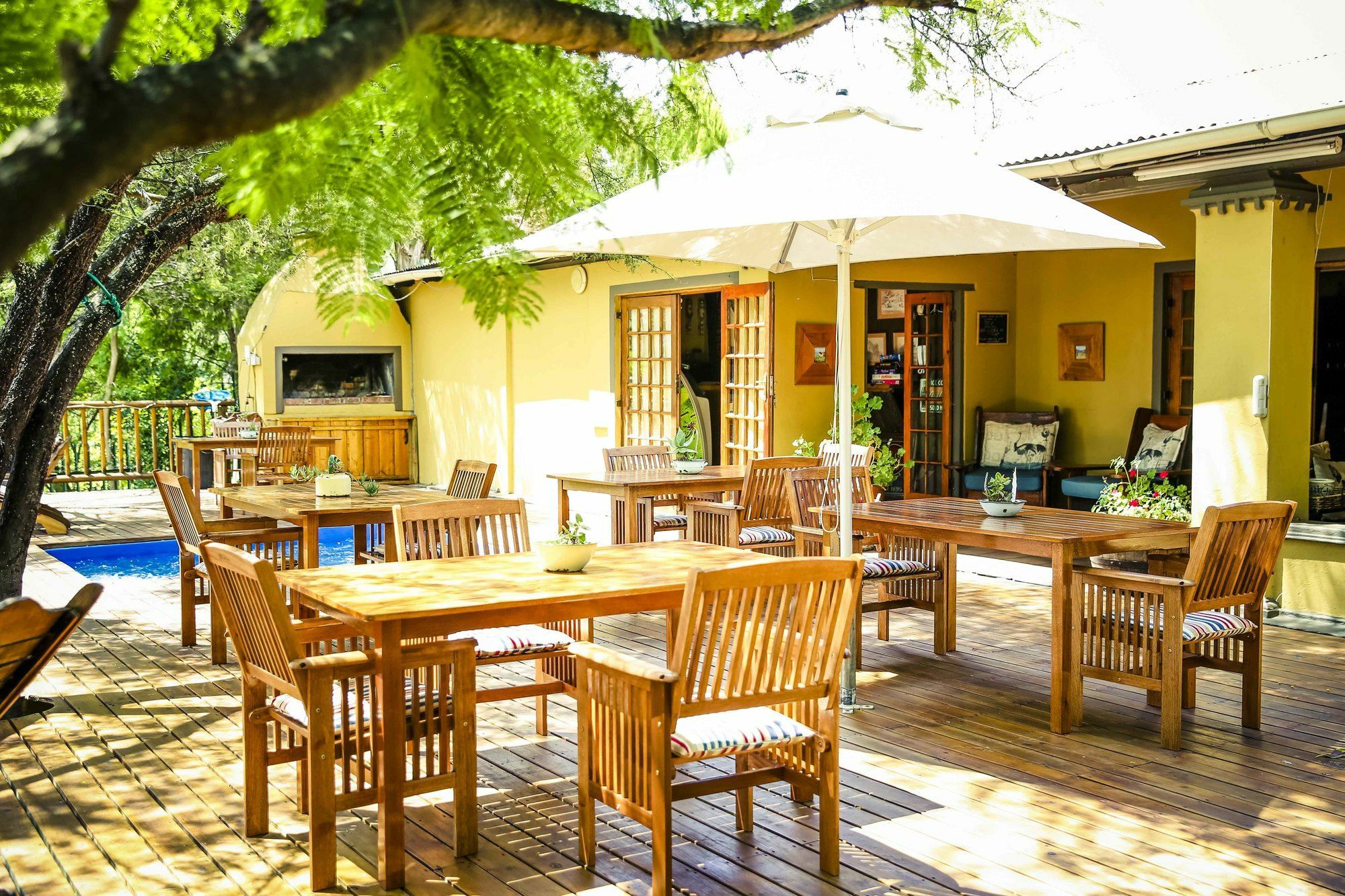 Riverside Guest Lodge Oudtshoorn Εξωτερικό φωτογραφία